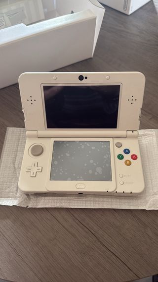New Nintendo 3DS Edición Ambassador