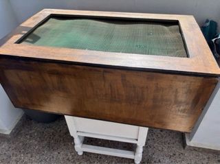 Macetero/huerto/terrario para reptiles