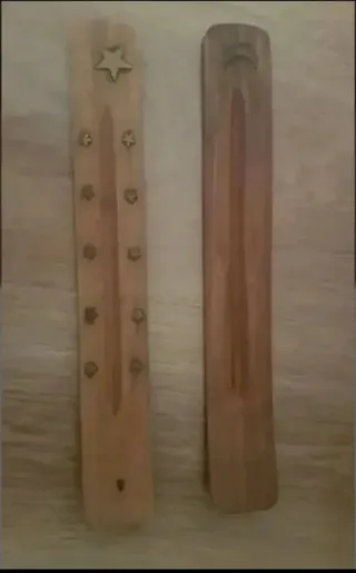 Bases de madera para incienso