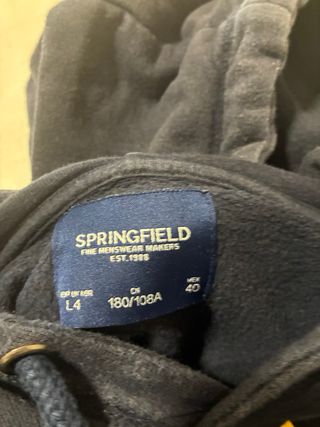 Sudadera con capucha