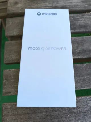Motorola Moto G06 Power NUOVO con custodia nuova