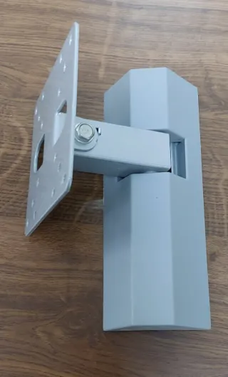 Soporte articulado TV/Monitor desde 10" hasta 27"