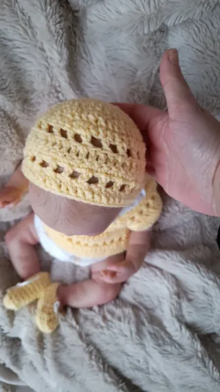 Conjunto bebé reborn t.00 crochet amarillo
