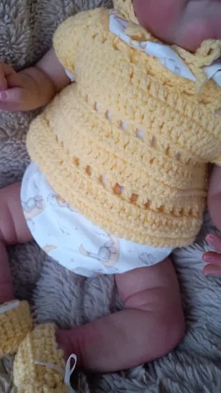 Conjunto bebé reborn t.00 crochet amarillo