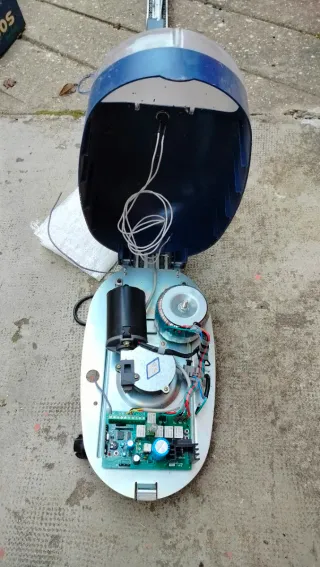 Motor para puerta de garaje SCS Sentinel