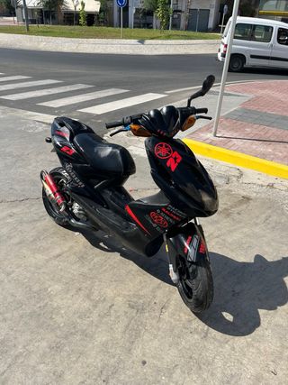 Yamaha Aerox 50cc Negra