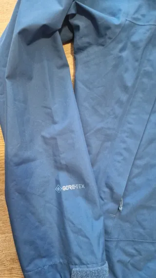 Chaqueta Berghaus GORE-TEX Dynak Paclite Azul