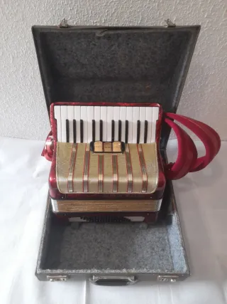 Acordeón Hohner Student IV 40 bajos