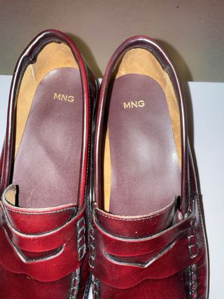 Mocacines MNG Rojo