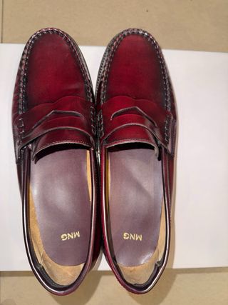 Mocacines MNG Rojo