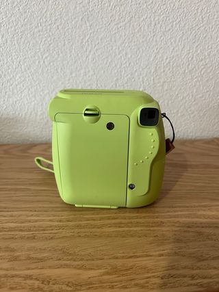 Cámara instantánea Fujifilm Instax Mini 9