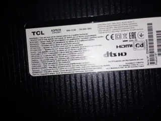 Vendo televisor marca TCL en buen estado y mesa