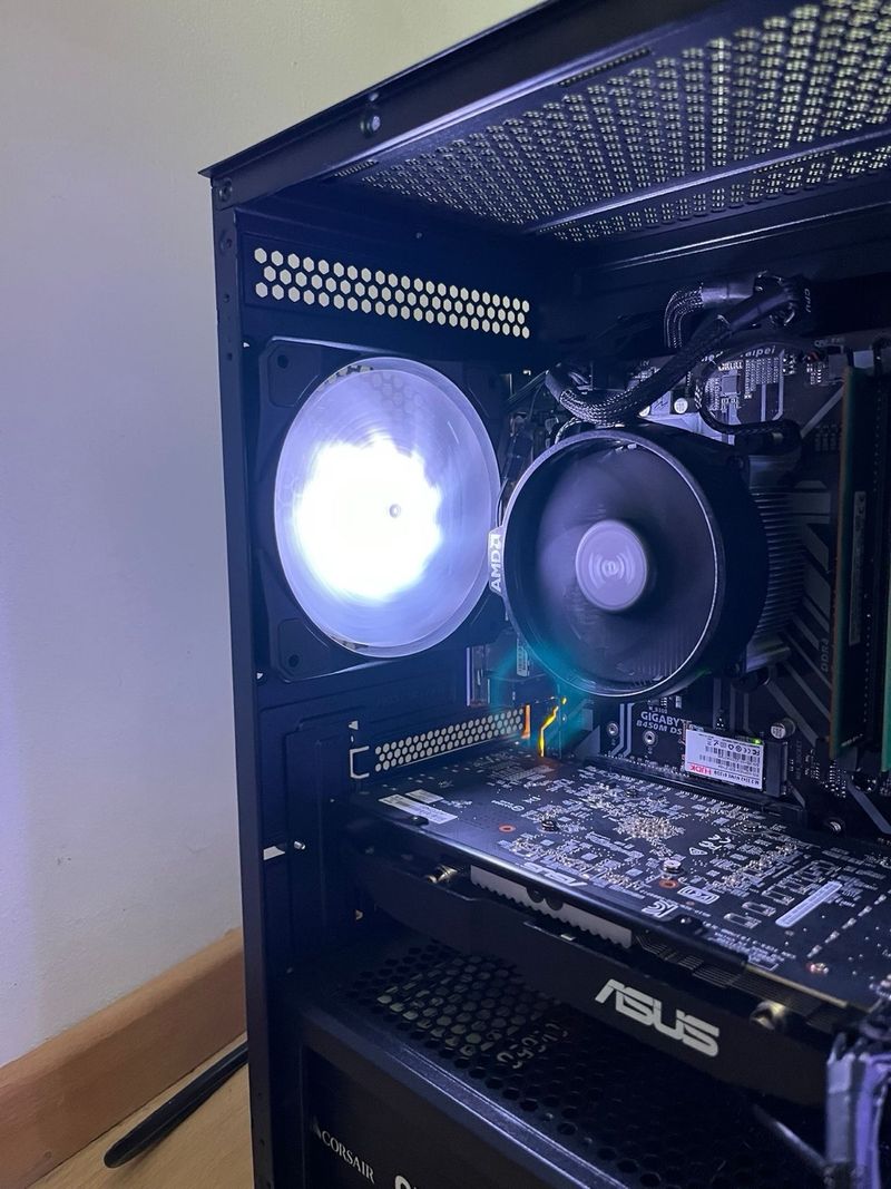 PC Gaming Ryzen 5 2600 + RX580 4GB | 16GB Ram afbeelding 3