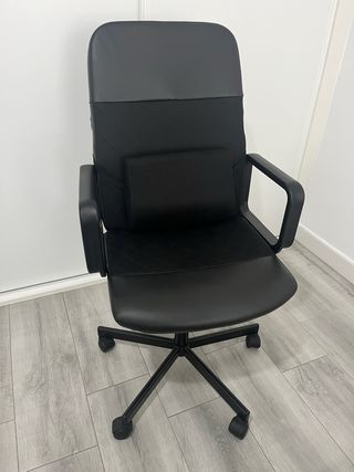 Silla de oficina Ikea negra - Renberget Como nueva