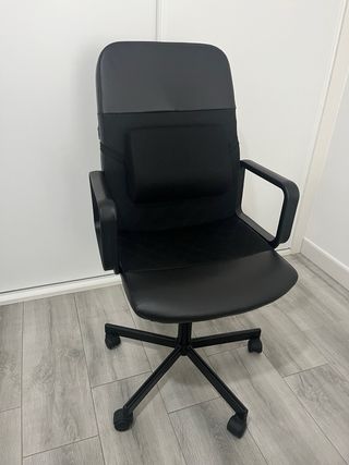 Silla de oficina Ikea negra - Renberget Como nueva
