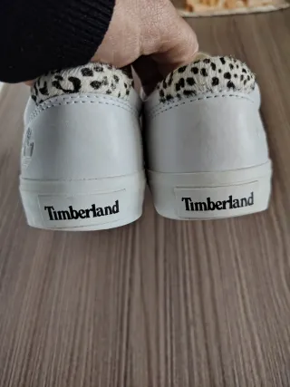 Sneakers Timberland bianche con stampa leopardata