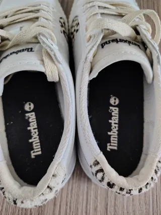 Sneakers Timberland bianche con stampa leopardata