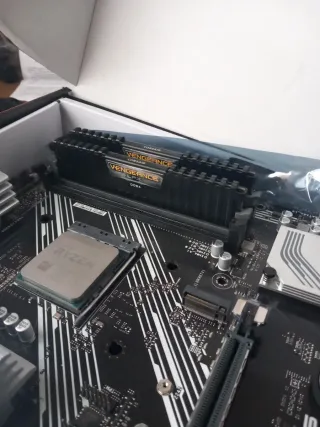 Placa Base ASUS PRIME B550-PLUS