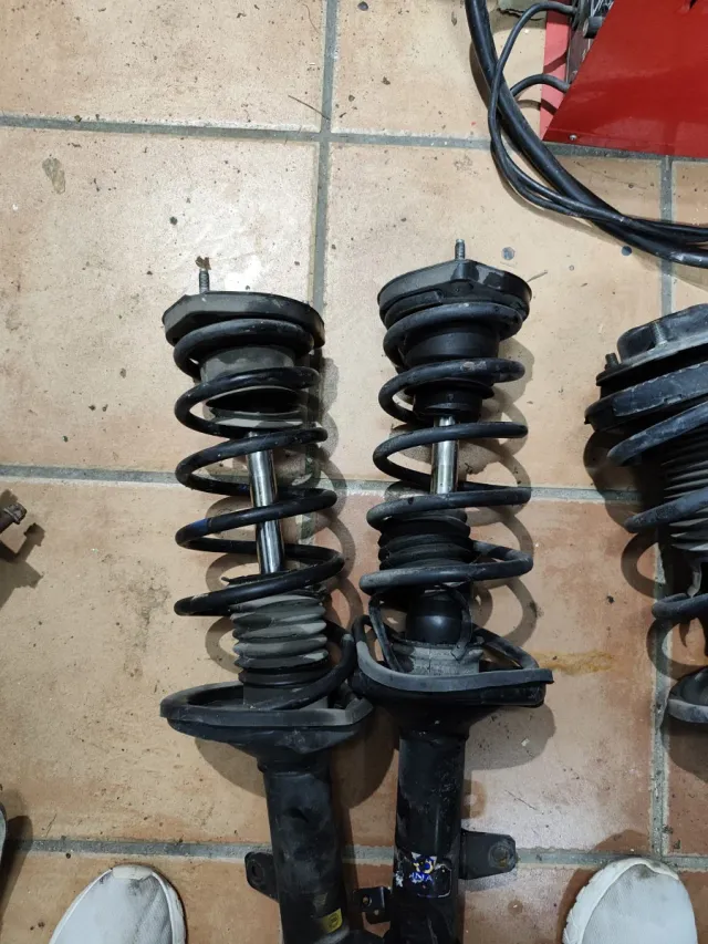 Amortiguadores Toyota Celica 6gen