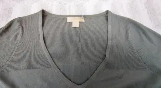 Jersey verde canalé cuello pico Talla L