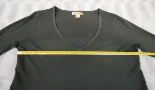 Jersey verde canalé cuello pico Talla L