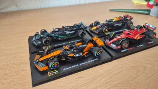 Lote 4 Coches F1 Mercedes Red Bull Ferrari Mclaren