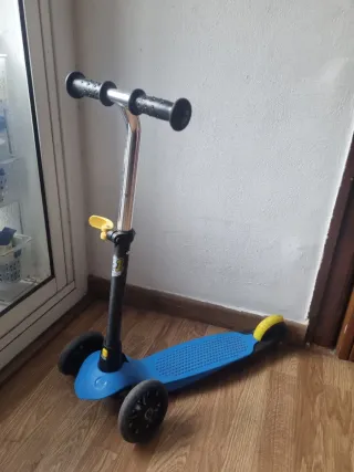 Patinete 3 ruedas azul