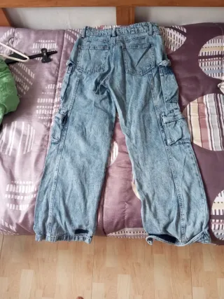 Pantalón vaquero ancho cargo talla 32