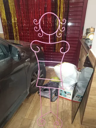 Appendiabiti in metallo rosa