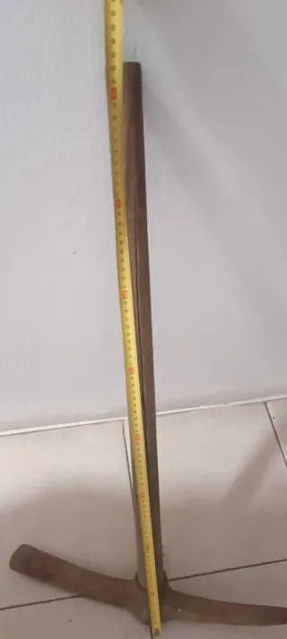 Picos de construcción. Precio por unidad.