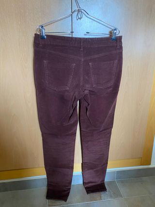 Pantalón Pana Granate Vero Moda Talla S