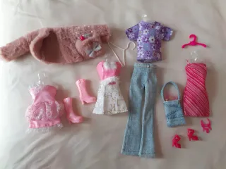 Abiti e accessori per Barbie e simili