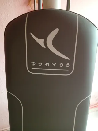 Equipo de gimnasio multifunción