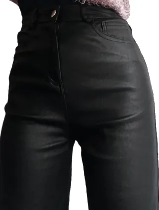 Pantaloni ecopelle taglio dritto XS