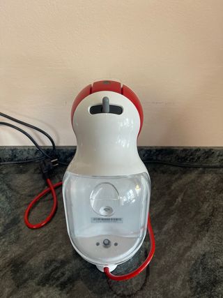 Cafetera Nescafé Dolce Gusto Roja