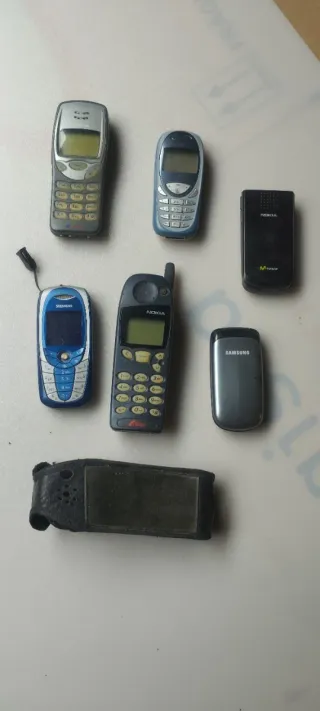Teléfonos Móvil Nokia Antiguos 3210 5110 2720
