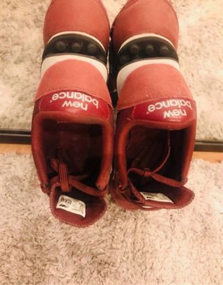 New Balance 410 Rojas