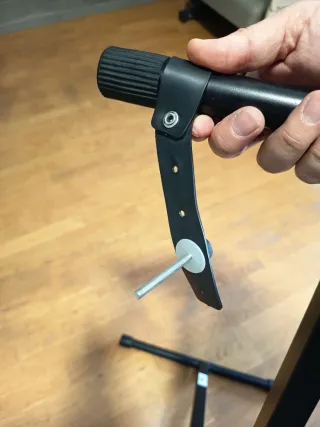 Soporte Teclado Metálico Plegable X