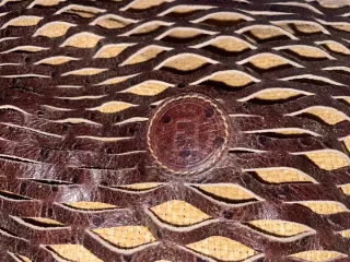 bolso.fendi piel avestruz