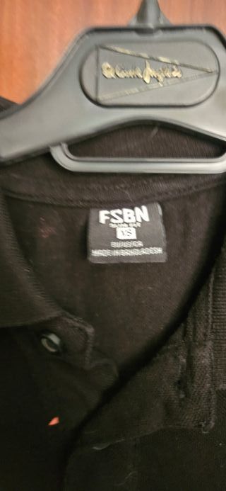 Polo hombre flamenco negro y rosa