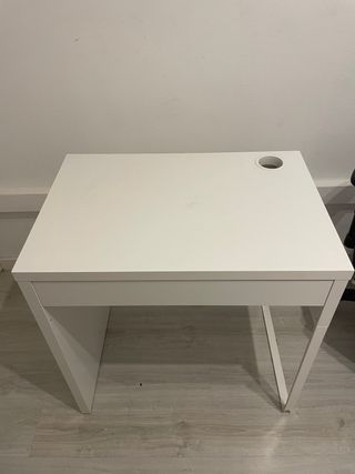 Escritorio blanco 73x50cm