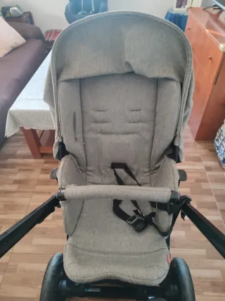Cochecito Bebé Jane Gris ( capazo y silla)