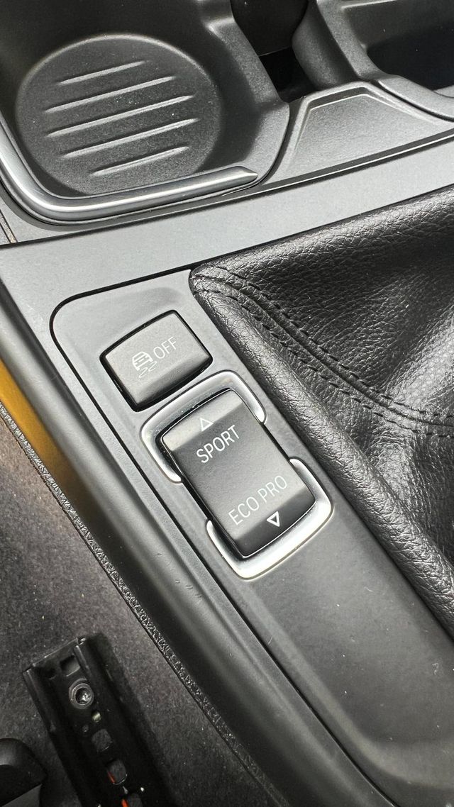 BMW Serie 1 116 Sport Etiqueta C