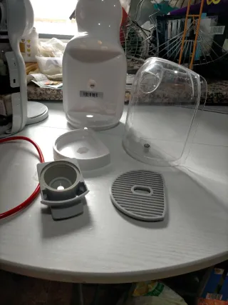 Cafetera Dolce Gusto Desmontada.