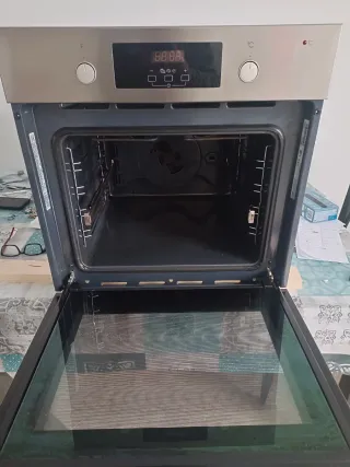 Horno Whirlpool AKP 745 IX