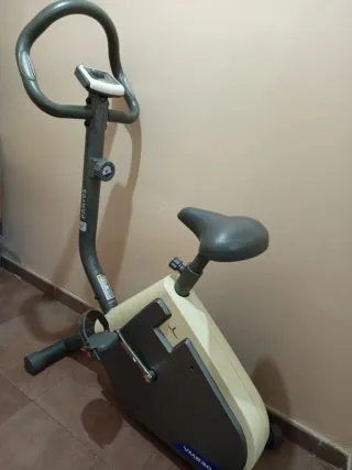 Bicicleta Estática DOMYOS VM2