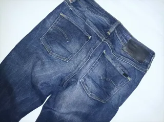 Vaqueros G-Star RAW 3301, talla 34 (XXS/32)