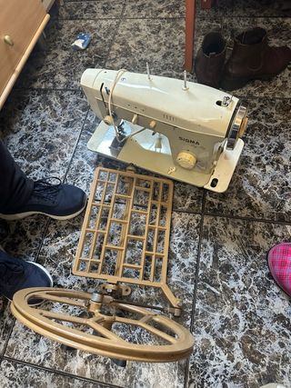 Máquina de Coser Sigma Zig-Zag