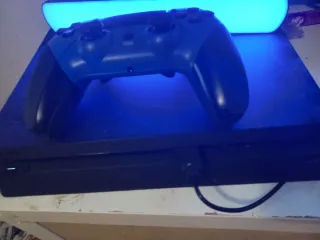 Consola PS4 Slim Negra + Mando Azul