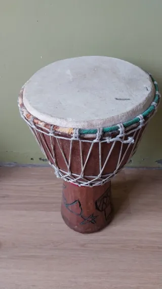 Djembe de madera